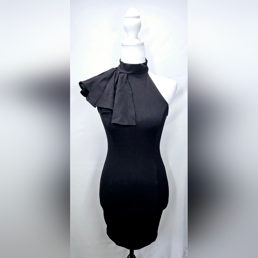 XSmall Black One-Shoulder Ruffle Detail Dress